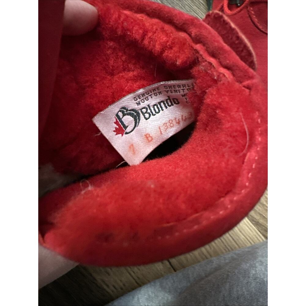 Red Suede Blondo Sherpa Lined Boots Size 7 Lace Up - Picture 3 of 6